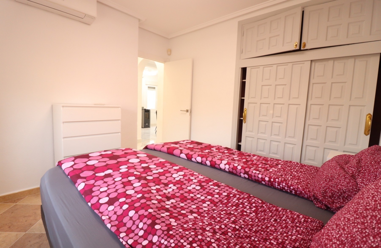 Reventa - Villa - Ciudad Quesada - La Fiesta