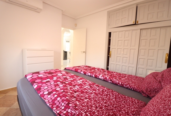 Reventa - Villa - Ciudad Quesada - La Fiesta