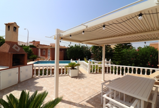 Reventa - Villa - Ciudad Quesada - La Fiesta