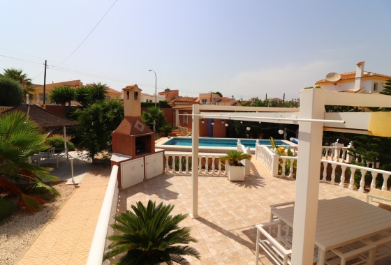Reventa - Villa - Ciudad Quesada - La Fiesta