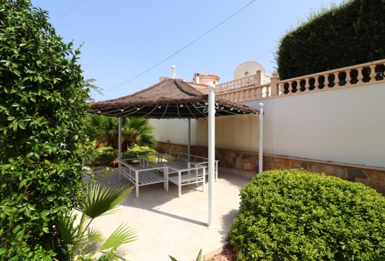Reventa - Villa - Ciudad Quesada - La Fiesta