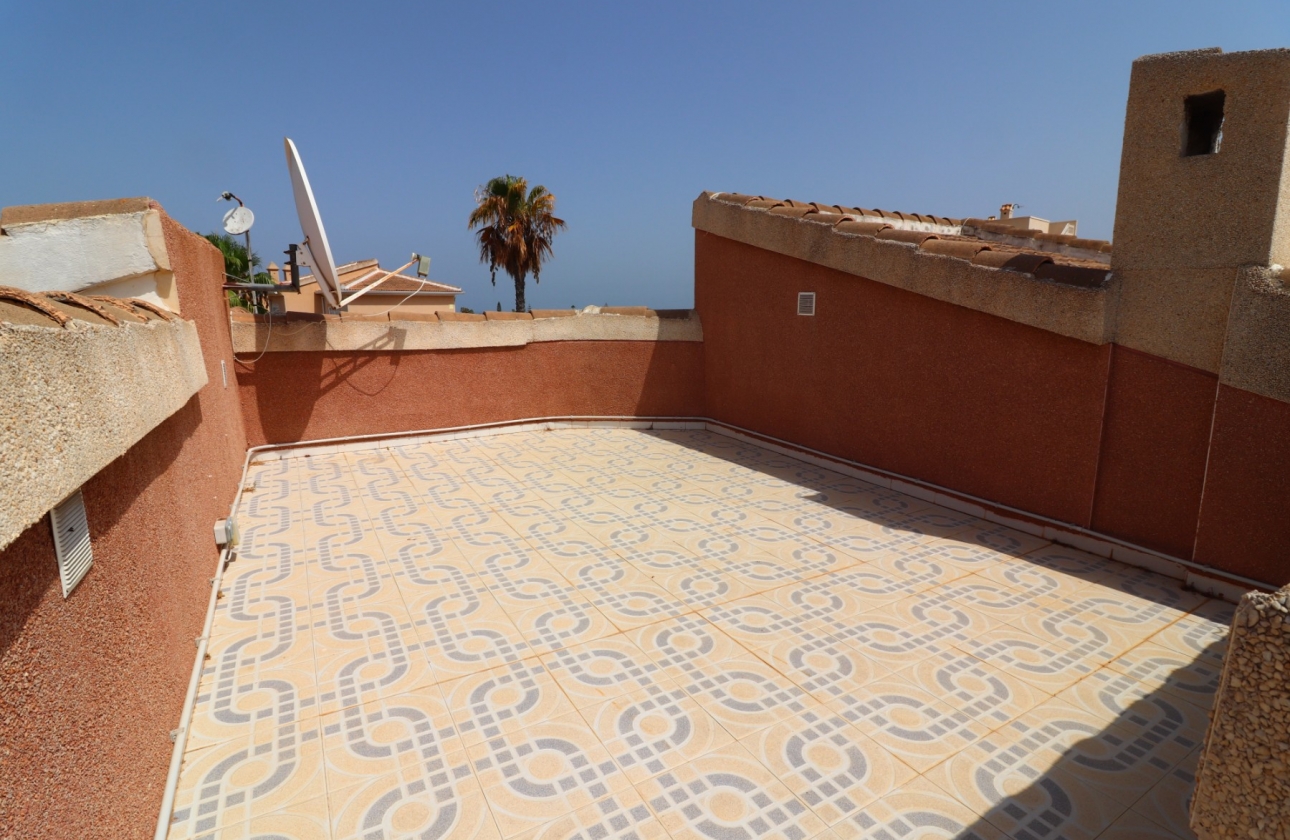 Reventa - Villa - Ciudad Quesada - La Fiesta
