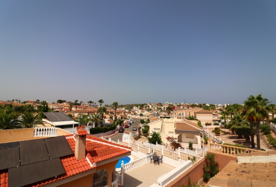 Reventa - Villa - Ciudad Quesada - La Fiesta