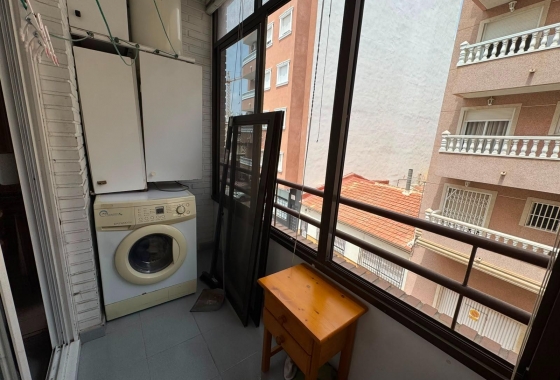 Reventa - Estudio - Torrevieja - Centro