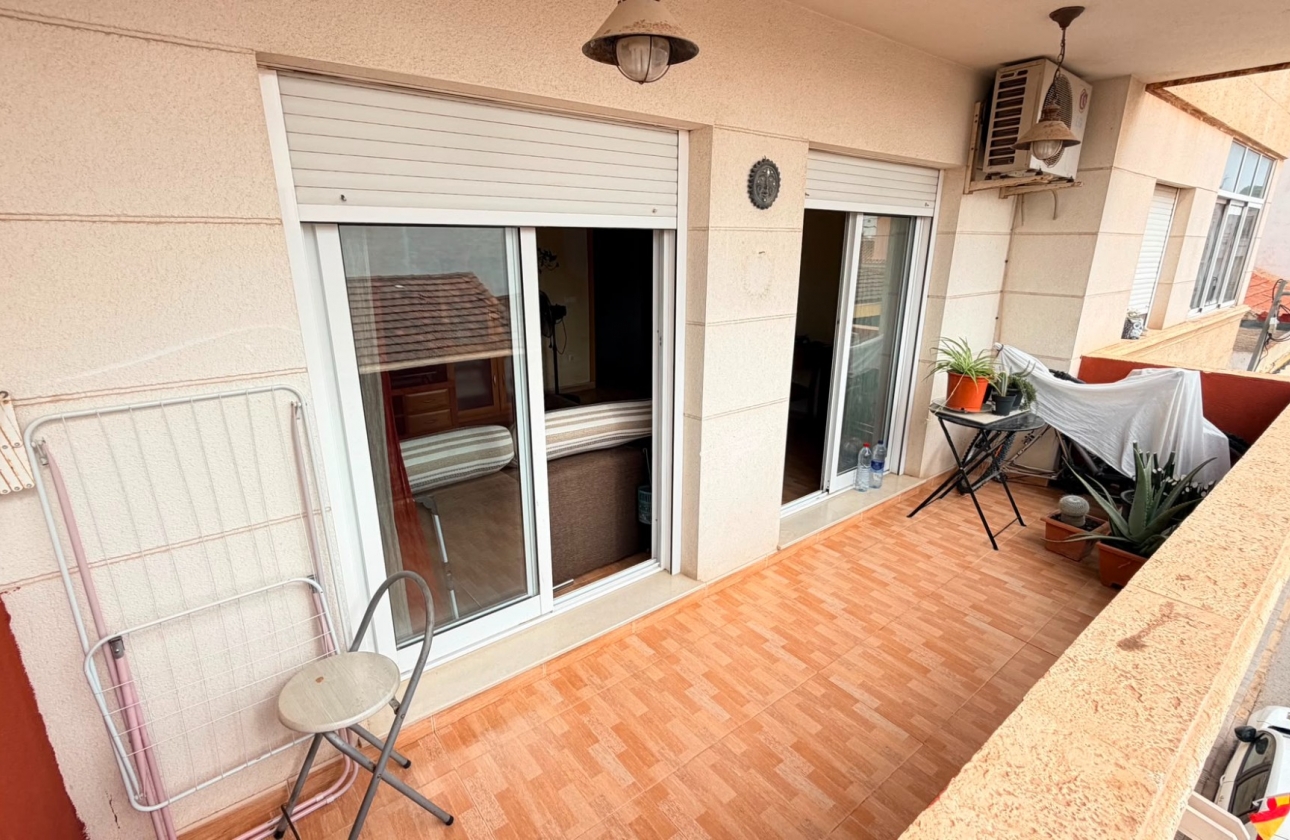 Resale - Apartment - Los Montesinos