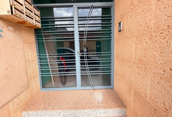 Resale - Apartment - Los Montesinos