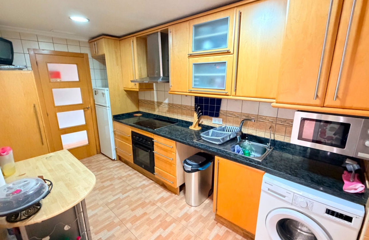 Resale - Apartment - Los Montesinos