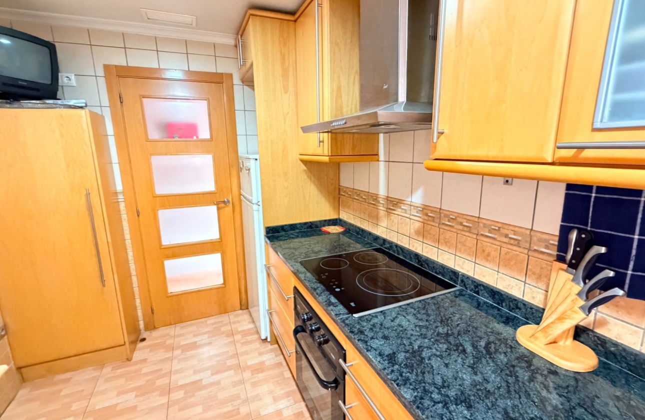 Resale - Apartment - Los Montesinos