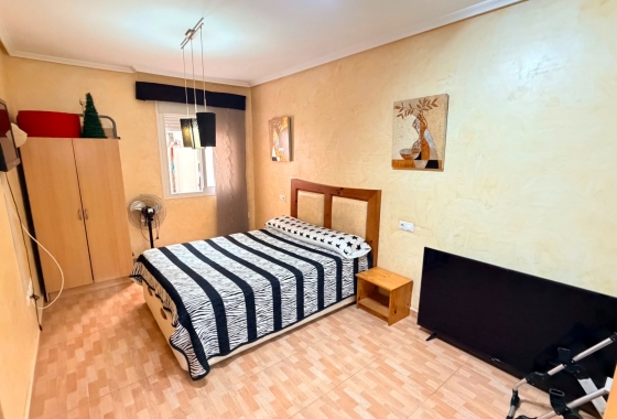 Resale - Apartment - Los Montesinos