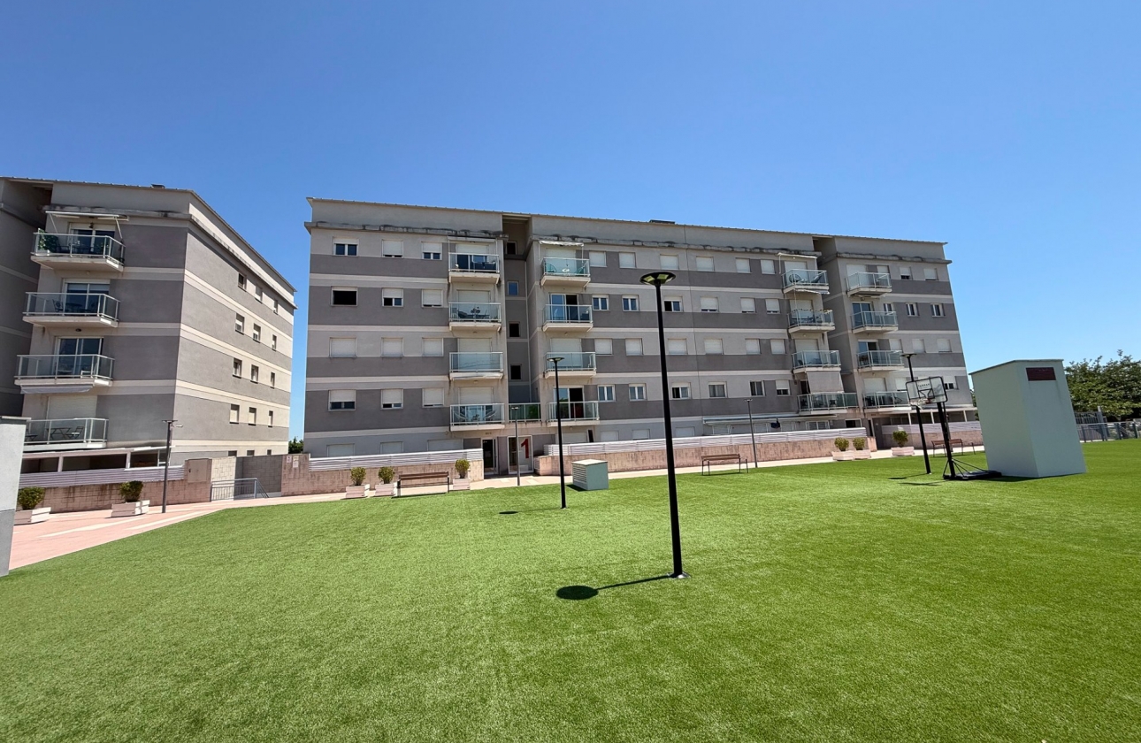 Reventa - Apartment - Dolores - Avenida de la Mujer, 1