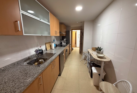 Reventa - Apartment - Dolores - Avenida de la Mujer, 1