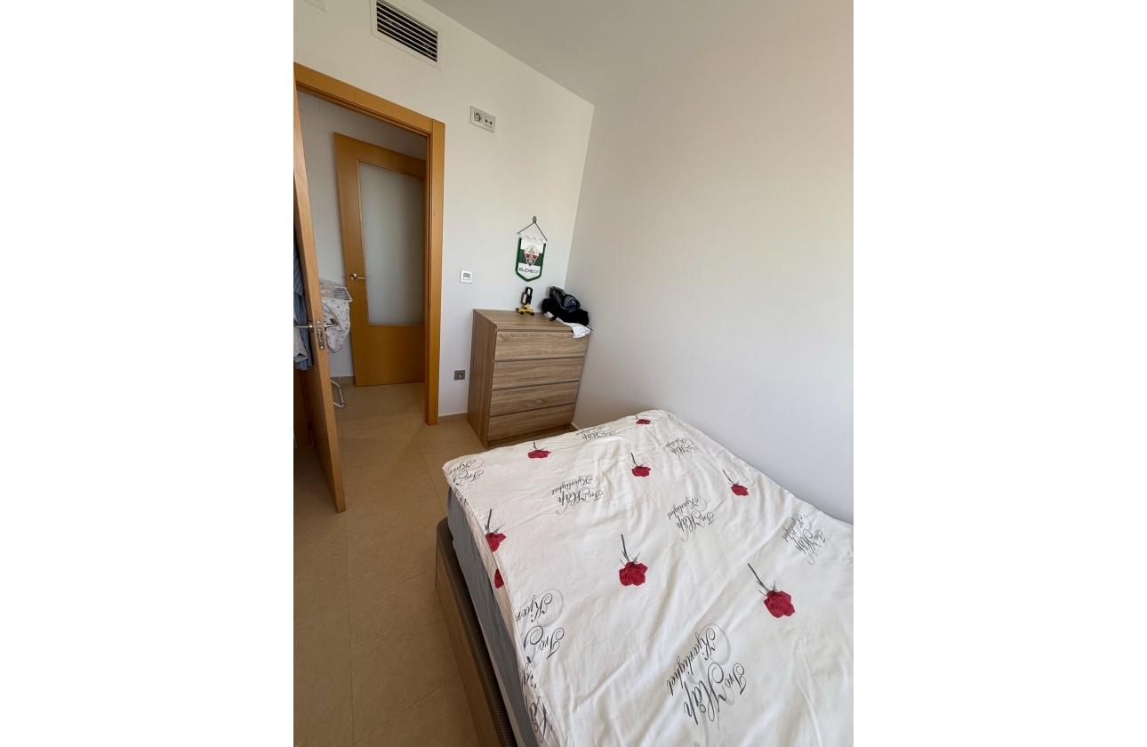Reventa - Apartment - Dolores - Avenida de la Mujer, 1