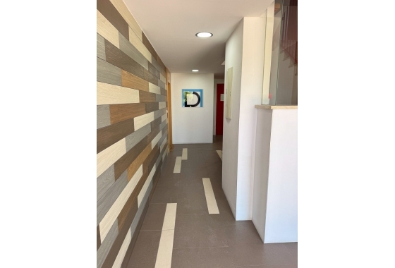 Reventa - Apartment - Dolores - Avenida de la Mujer, 1