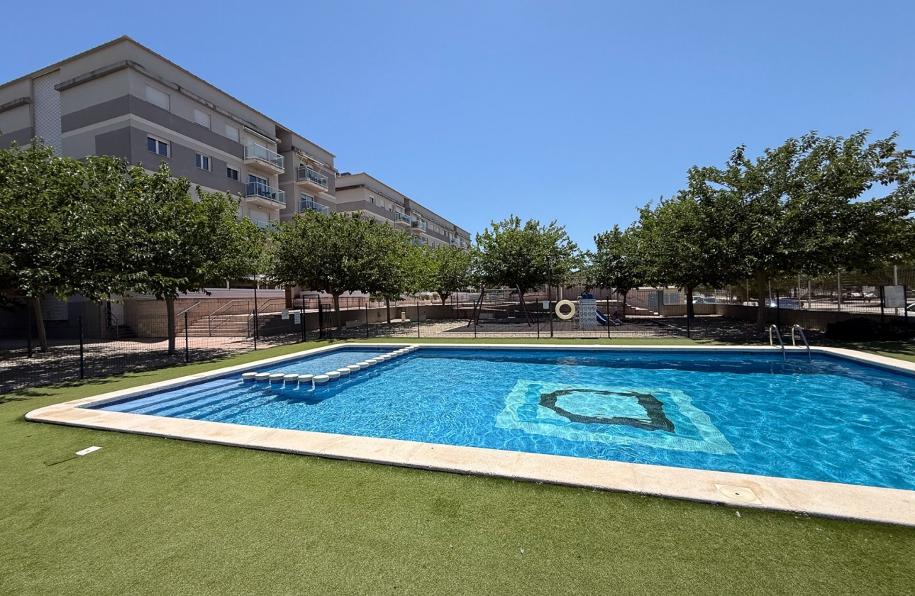 Reventa - Apartment - Dolores - Avenida de la Mujer, 1