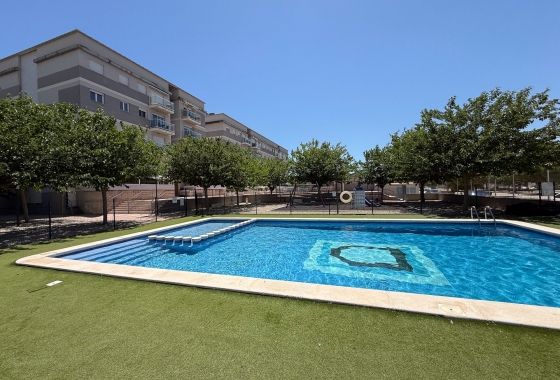 Reventa - Apartment - Dolores - Avenida de la Mujer, 1