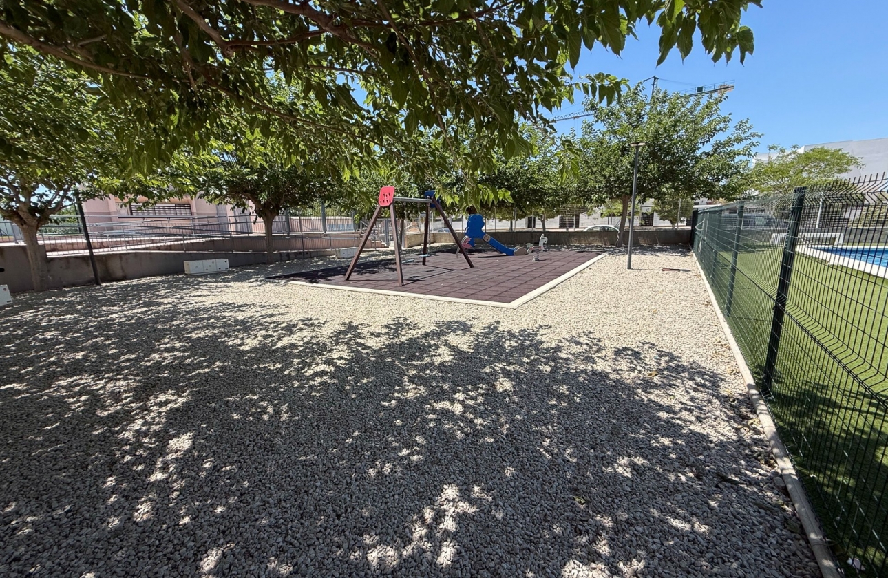 Reventa - Apartment - Dolores - Avenida de la Mujer, 1