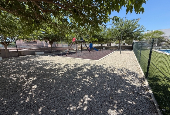 Reventa - Apartment - Dolores - Avenida de la Mujer, 1