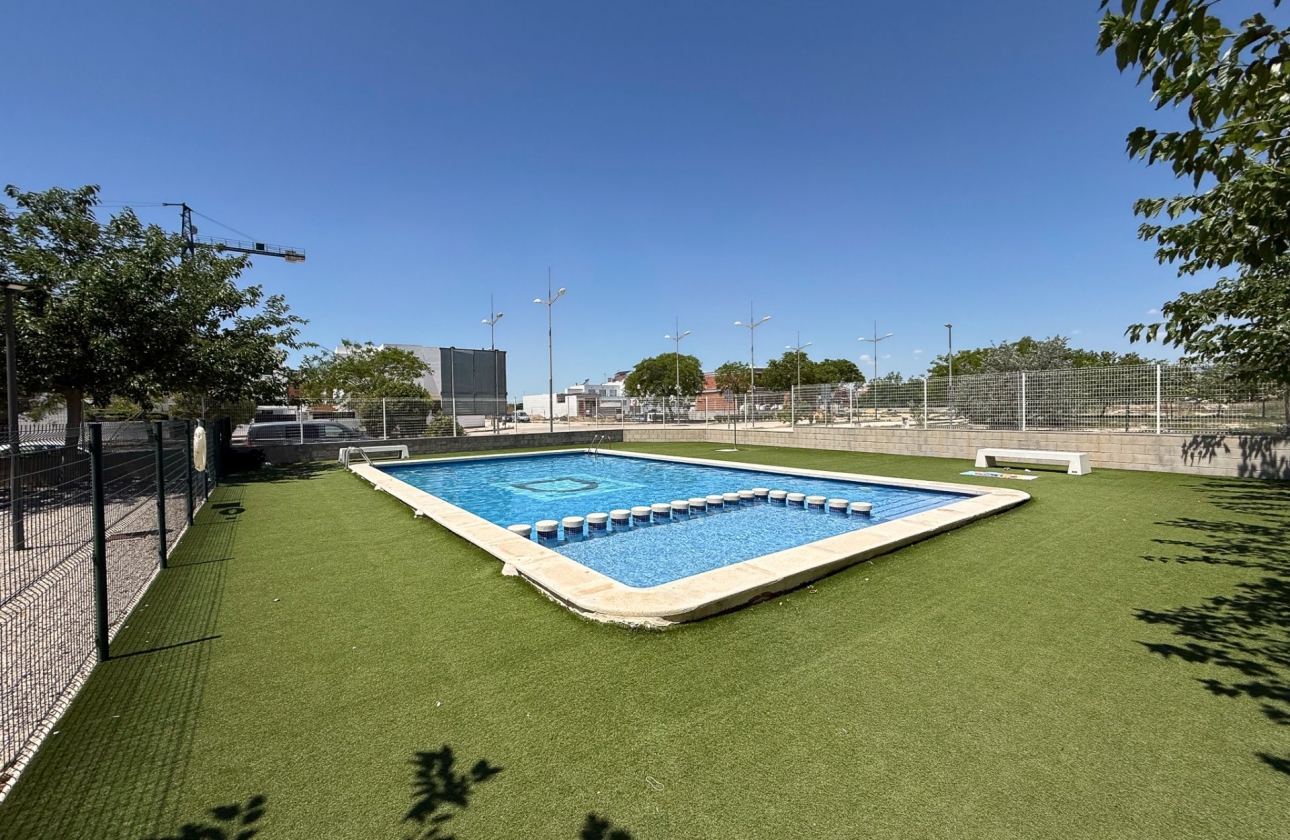 Reventa - Apartment - Dolores - Avenida de la Mujer, 1