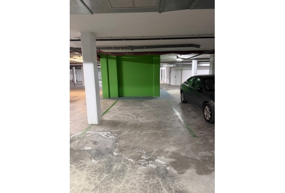 Reventa - Apartment - Dolores - Avenida de la Mujer, 1