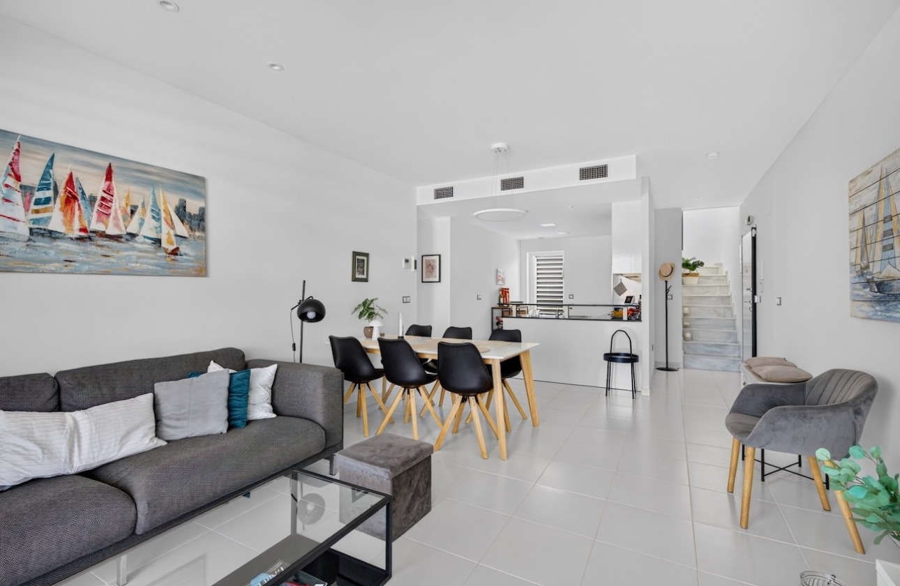 Reventa - Ático - Arenals del Sol - Carrer Bahia, 73