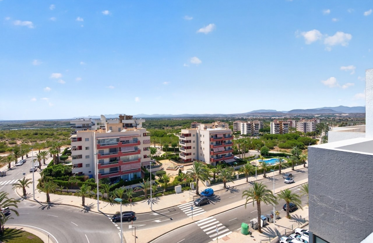 Reventa - Ático - Arenals del Sol - Carrer Bahia, 73