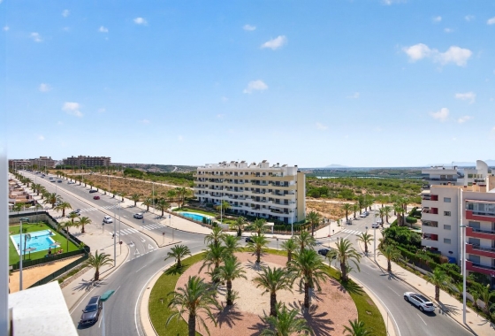 Reventa - Ático - Arenals del Sol - Carrer Bahia, 73
