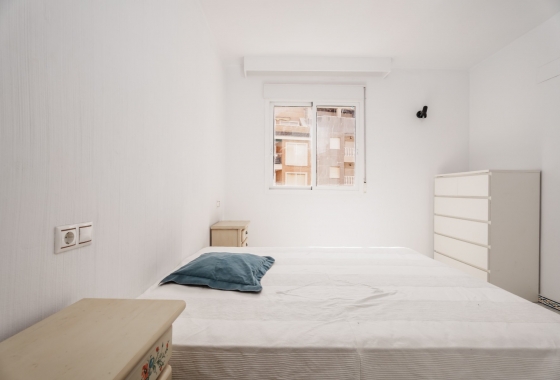 Resale - Apartment - Torrevieja