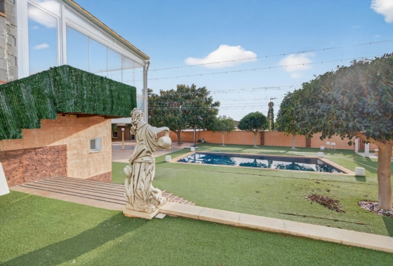 Reventa - Villa - Alicante