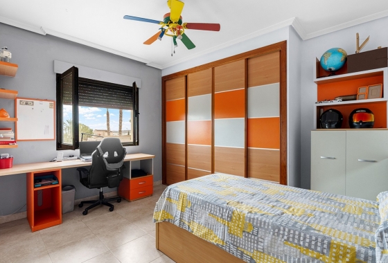 Rynek wtórny - Villa - Alicante