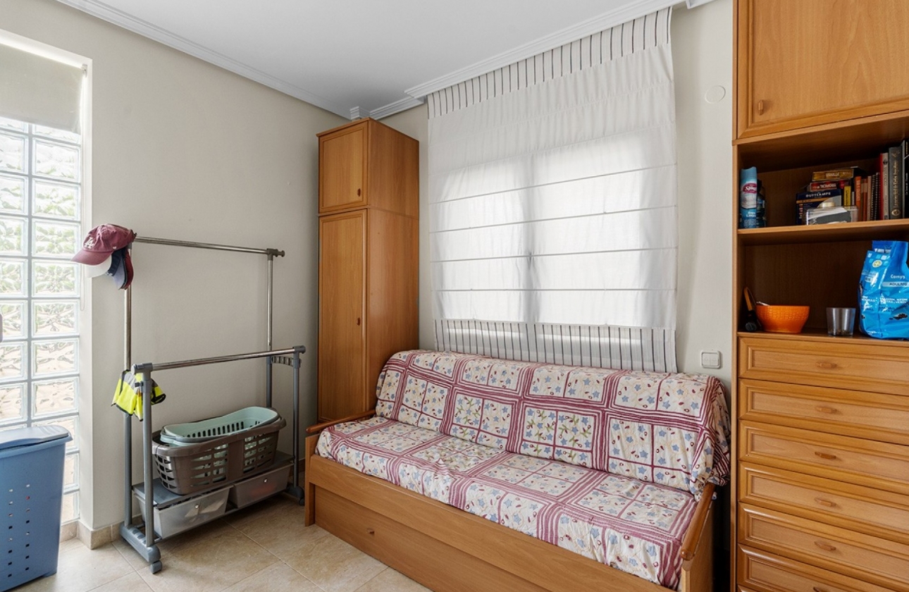 Rynek wtórny - Villa - Alicante