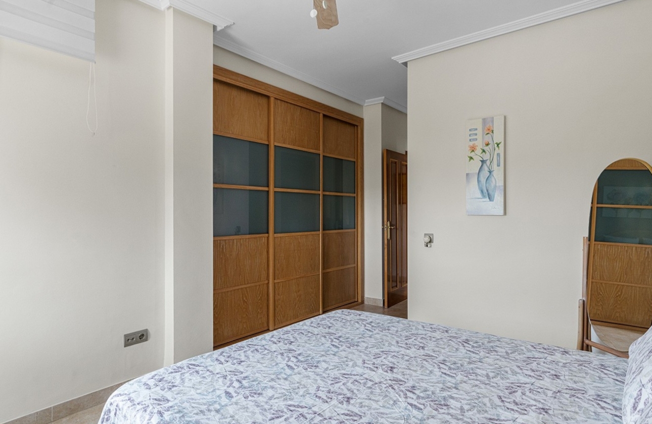 Rynek wtórny - Villa - Alicante
