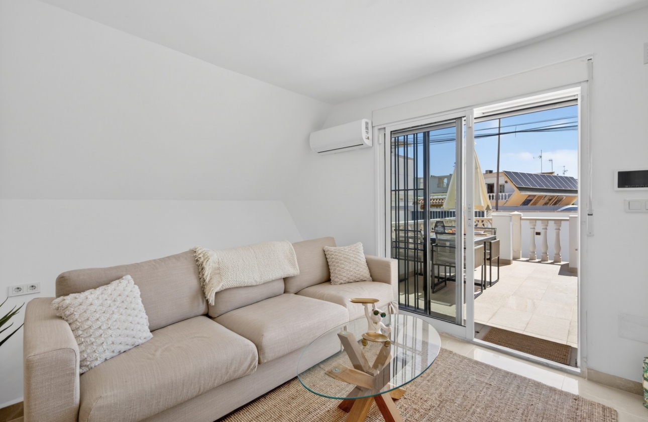 Reventa - Villa - Torrevieja - Playa de los Locos