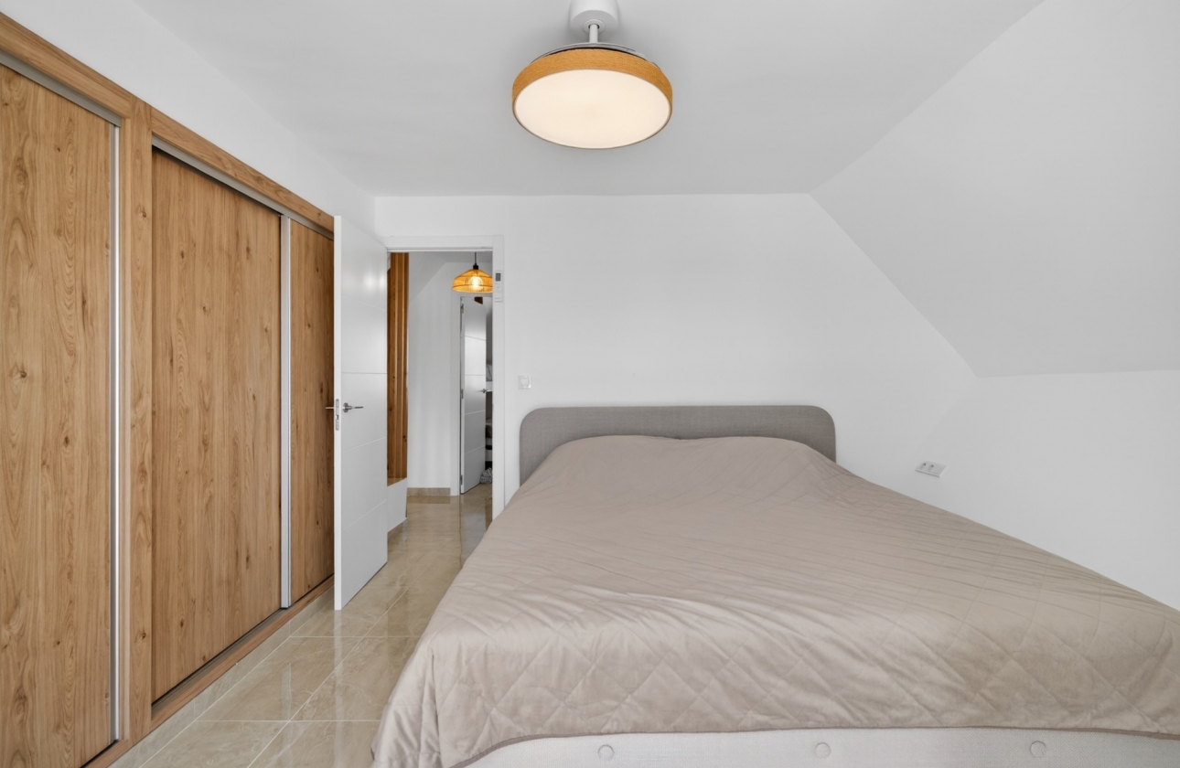Reventa - Villa - Torrevieja - Playa de los Locos