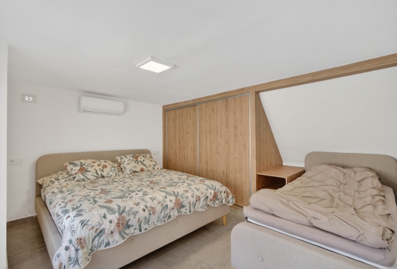 Reventa - Villa - Torrevieja - Playa de los Locos