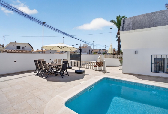 Reventa - Villa - Torrevieja - Playa de los Locos