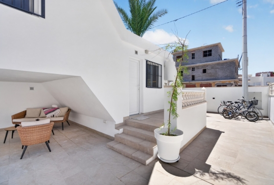 Reventa - Villa - Torrevieja - Playa de los Locos