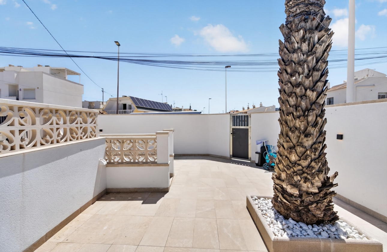 Reventa - Villa - Torrevieja - Playa de los Locos