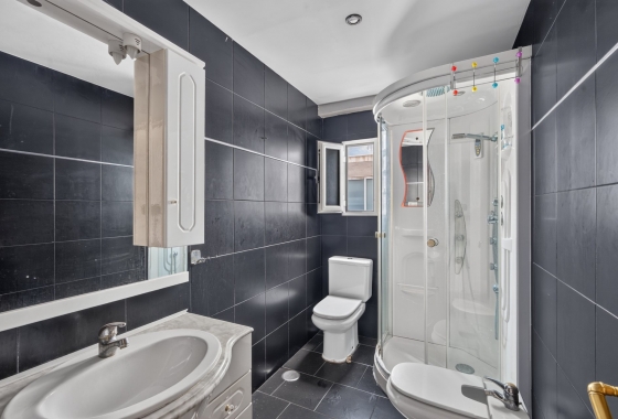 Reventa - Apartment - Alicante - Calle de los Doscientos