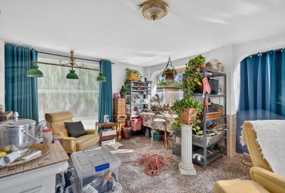 Reventa - Villa - Elche - Paraje La Hoya nº 3028 (Polígono 71 Parcela 25)