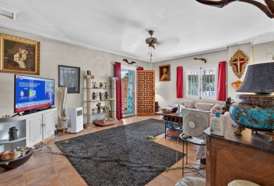 Reventa - Villa - Elche - Paraje La Hoya nº 3028 (Polígono 71 Parcela 25)
