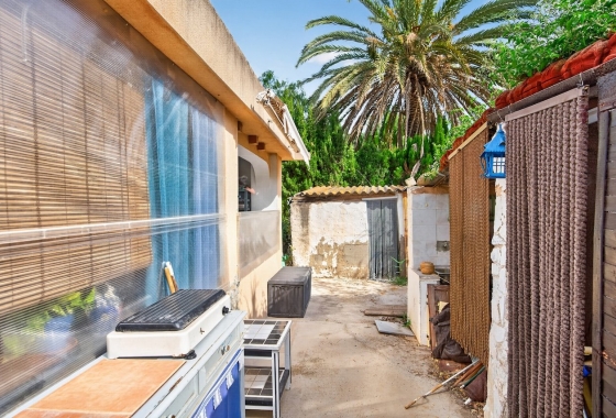Reventa - Villa - Elche - Paraje La Hoya nº 3028 (Polígono 71 Parcela 25)