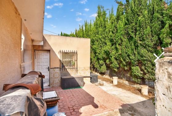 Reventa - Villa - Elche - Paraje La Hoya nº 3028 (Polígono 71 Parcela 25)