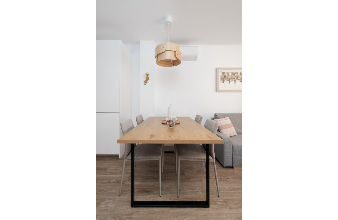 Reventa - Bajo - Torrevieja - Calle Abdelacies 129