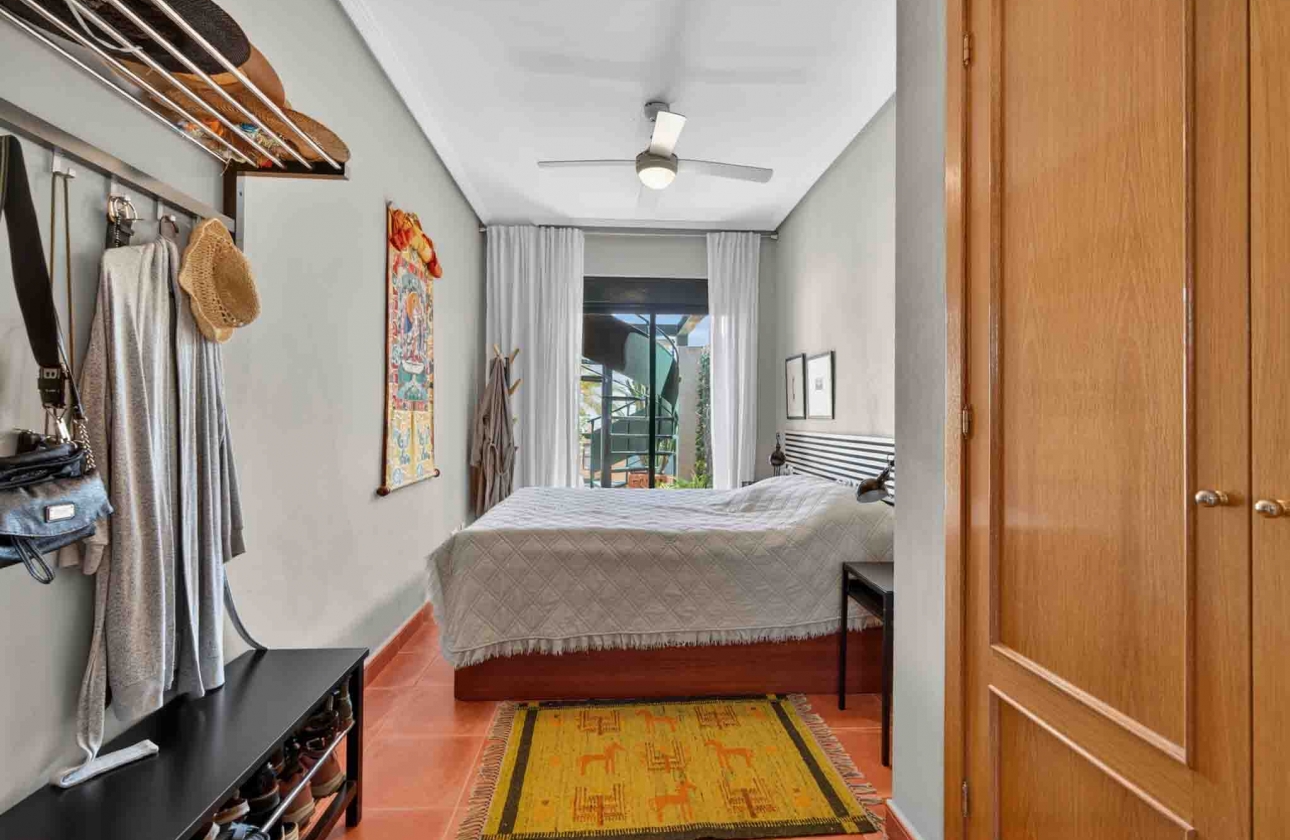 Reventa - Ático - Alicante - Carrer Juana Francés, 2