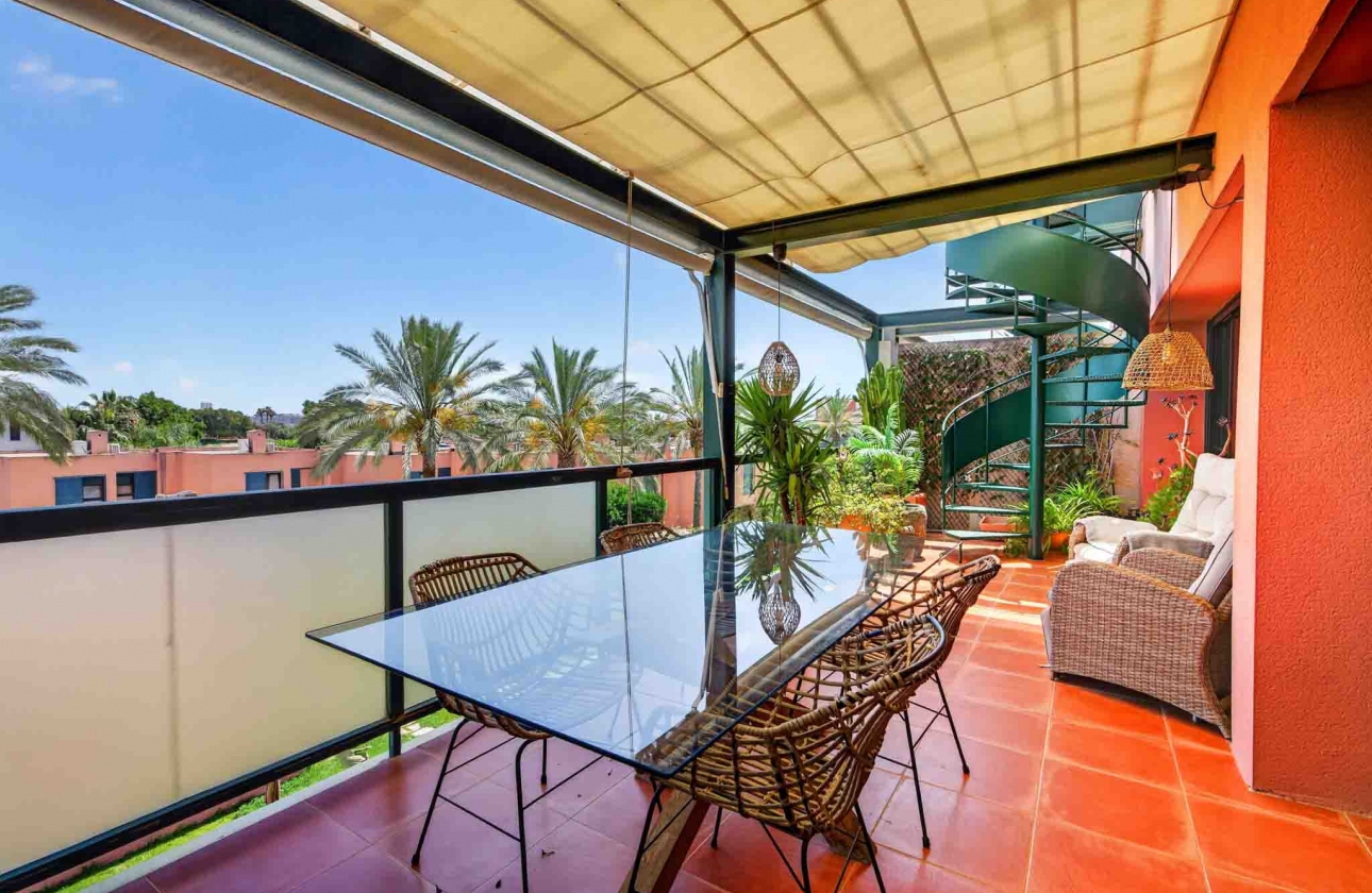 Reventa - Ático - Alicante - Carrer Juana Francés, 2