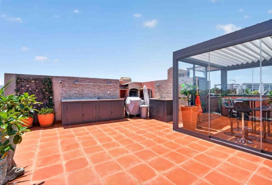 Reventa - Ático - Alicante - Carrer Juana Francés, 2