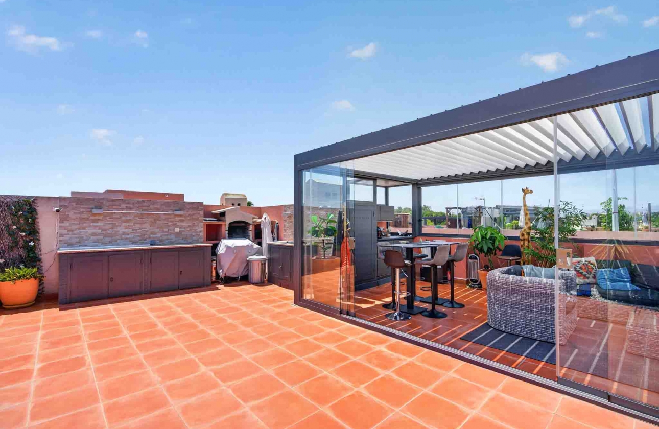 Reventa - Ático - Alicante - Carrer Juana Francés, 2