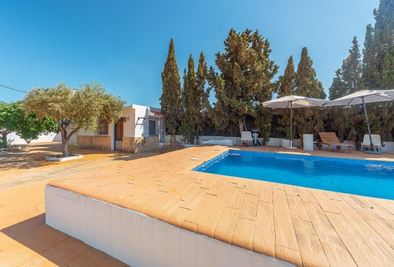 Resale - Villa - San Vicente del Raspeig