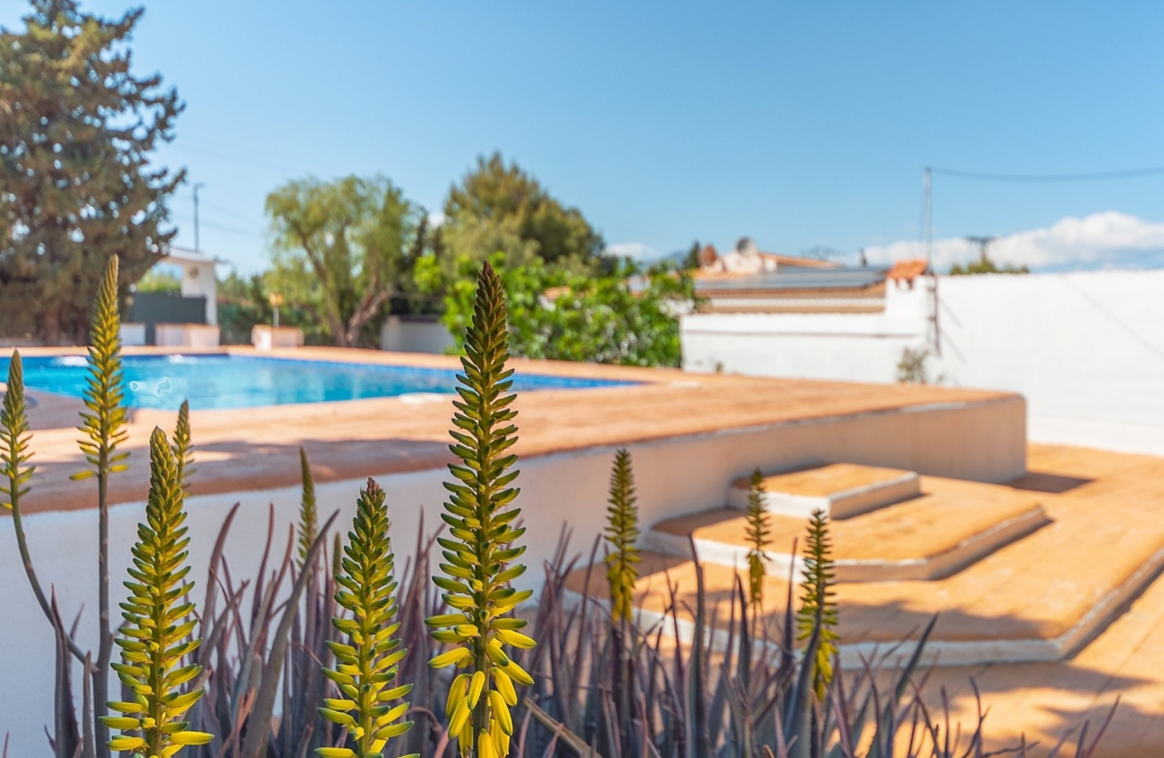 Resale - Villa - San Vicente del Raspeig