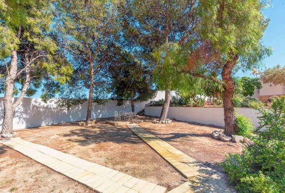 Resale - Villa - San Vicente del Raspeig